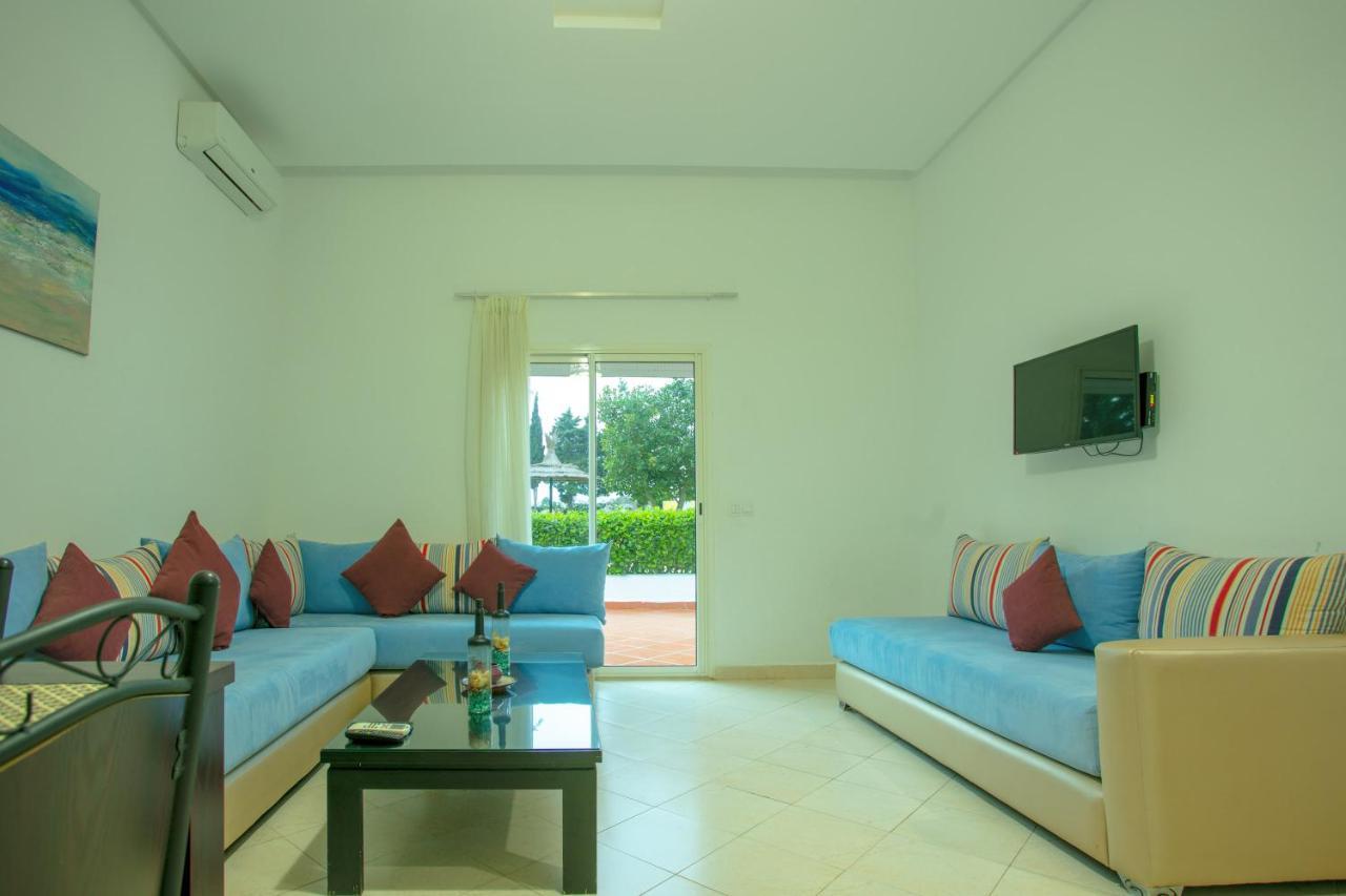 Residence Hoteliere Riviera Beach Cabo Negro Eksteriør bilde