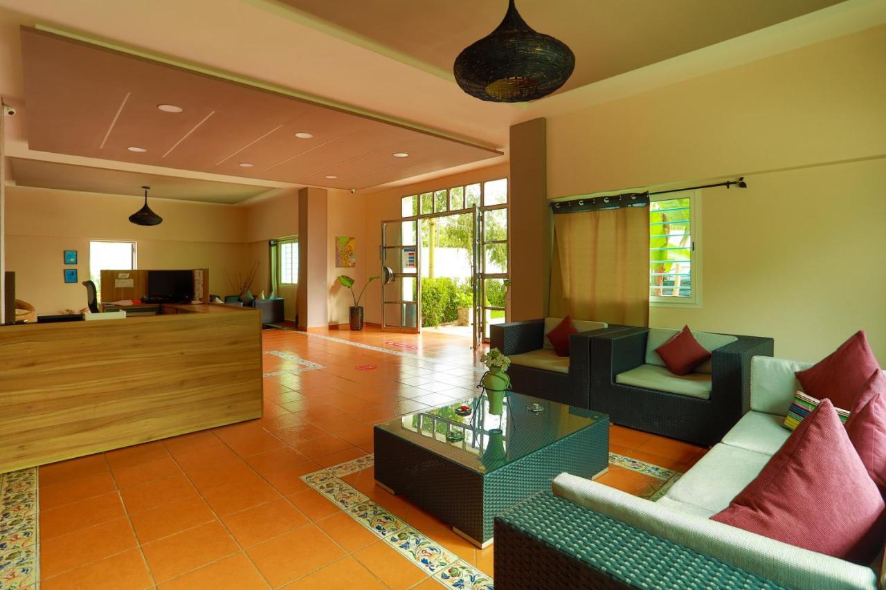 Residence Hoteliere Riviera Beach Cabo Negro Eksteriør bilde