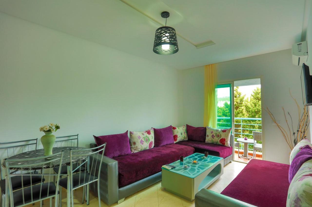 Residence Hoteliere Riviera Beach Cabo Negro Eksteriør bilde
