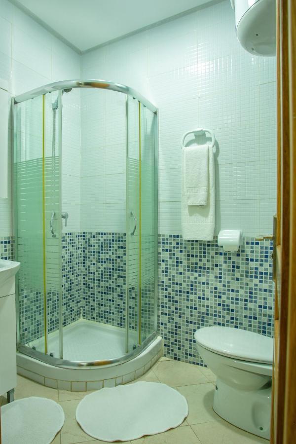 Residence Hoteliere Riviera Beach Cabo Negro Eksteriør bilde