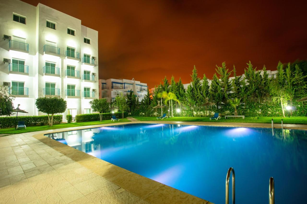 Residence Hoteliere Riviera Beach Cabo Negro Eksteriør bilde