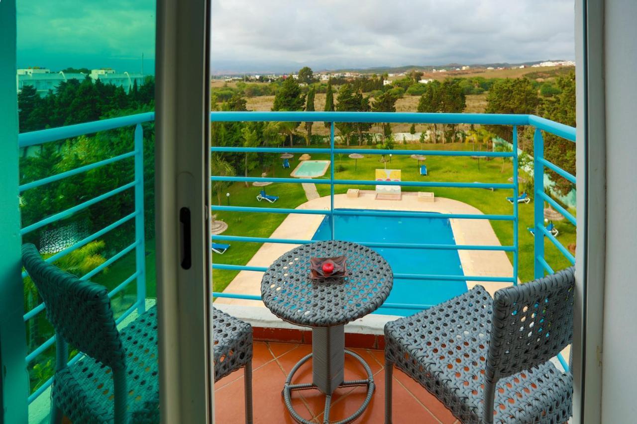 Residence Hoteliere Riviera Beach Cabo Negro Eksteriør bilde