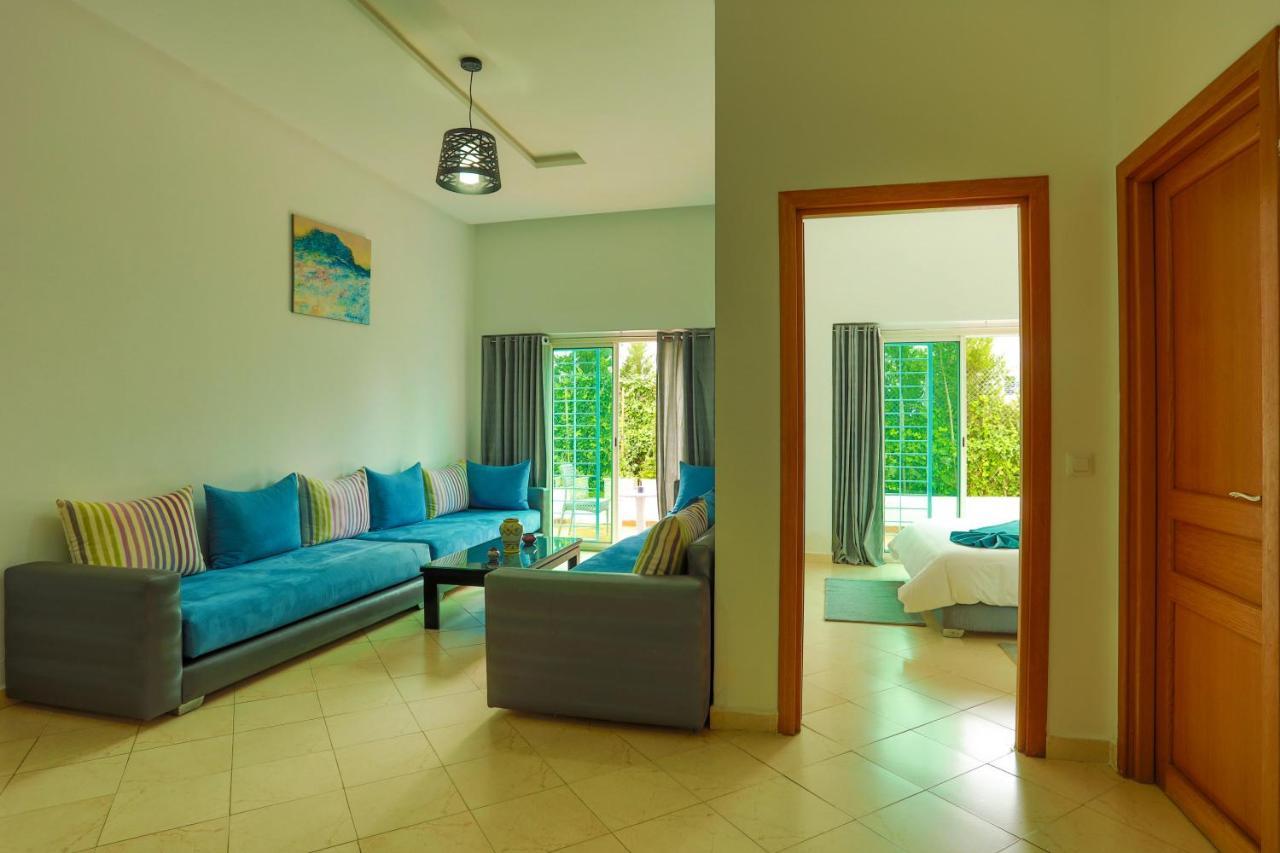 Residence Hoteliere Riviera Beach Cabo Negro Eksteriør bilde
